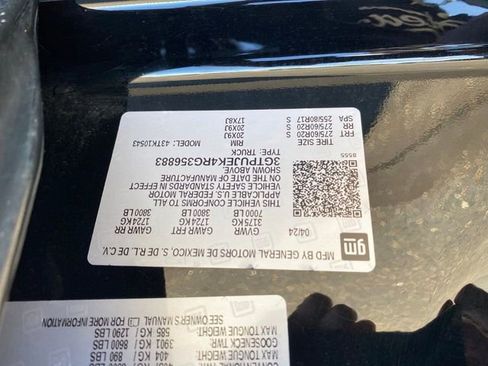 Used 2024 GMC Sierra 1500 Elevation image 26