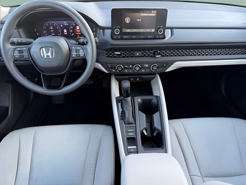 Used 2024 Honda Accord EX image 10