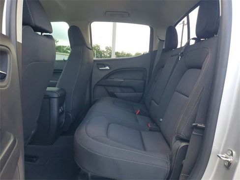 Used 2019 Chevrolet Colorado LT w/ LT Convenience Package image 11