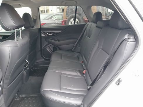 Used 2022 Subaru Outback Limited AWD/4WD image 30