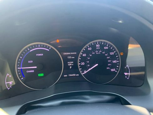 Used 2013 Lexus ES 300h w/ Luxury Pkg FWD image 27