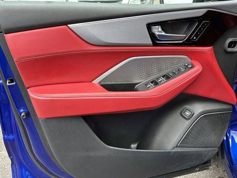 Used 2023 Acura MDX A-Spec image 15