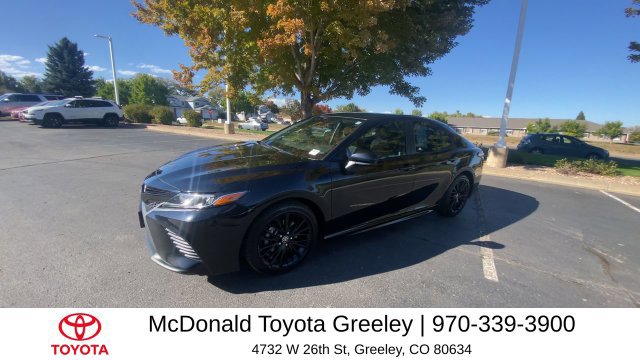 Used 2020 Toyota Camry SE FWD image 4