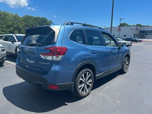 Used 2023 Subaru Forester Limited AWD/4WD image 4