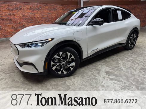 Certified 2021 Ford Mustang Mach-E Premium AWD/4WD image 1