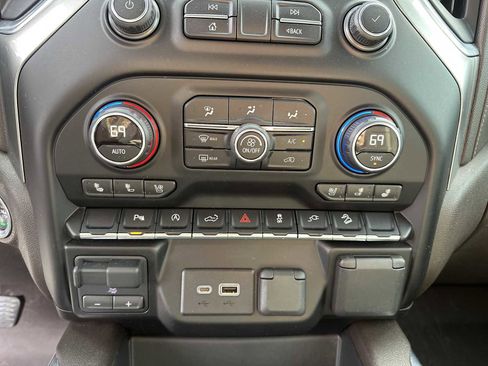 Used 2019 Chevrolet Silverado 1500 LTZ w/ LTZ Plus Package image 20