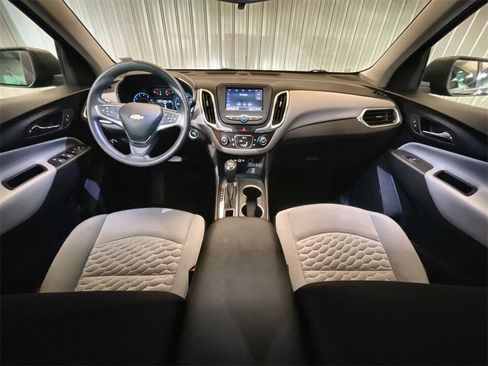 Used 2020 Chevrolet Equinox LS w/ LS Convenience Package image 19