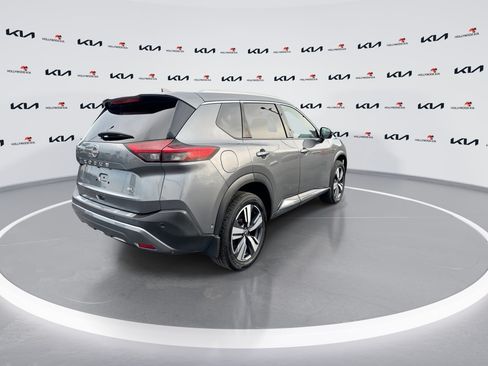 Used 2023 Nissan Rogue SL w/ SL Premium Package FWD image 8