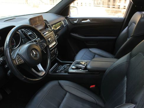 Used 2019 Mercedes-Benz GLS 450 4MATIC w/ Premium 1 Package image 14