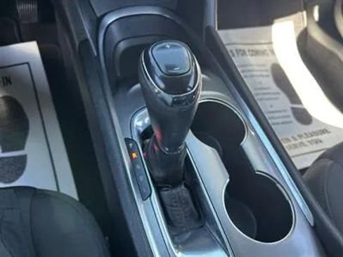 Used 2019 Chevrolet Malibu LT w/ Driver Confidence Package II image 14