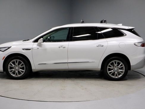 Used 2023 Buick Enclave Essence w/ Experience Buick Package image 12
