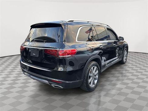 Used 2023 Mercedes-Benz GLS 450 4MATIC image 2