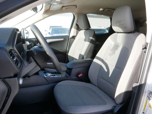 Certified 2020 Ford Escape SE image 9