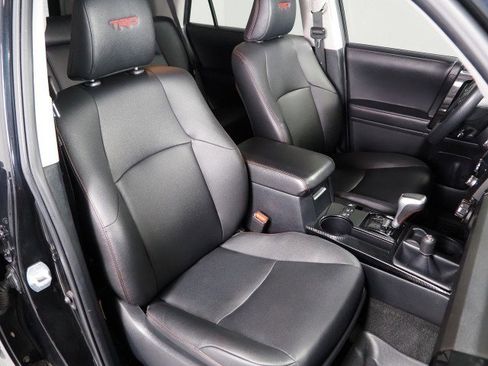 Used 2021 Toyota 4Runner TRD Off-Road Premium w/ Moonroof Package AWD/4WD image 2