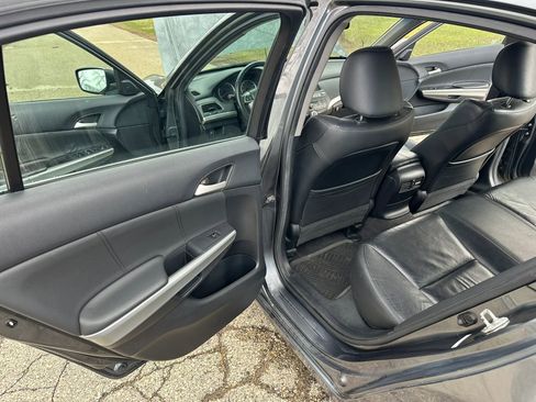 Used 2010 Honda Accord EX-L image 10