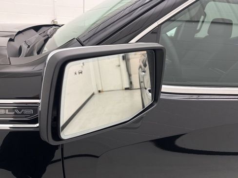 New 2026 GMC Sierra 1500 SLT w/ SLT Premium Plus Package image 13