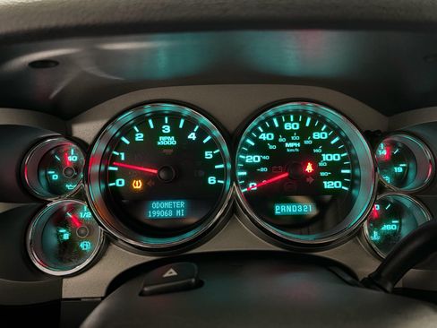 Used 2008 GMC Sierra 1500 SLE w/ Power Pack Plus AWD/4WD image 12