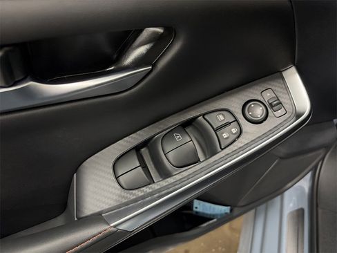 New 2025 Nissan Sentra SR image 13