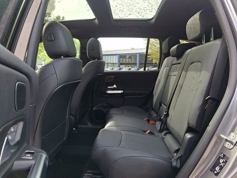 Used 2025 Mercedes-Benz EQB 250+ image 12