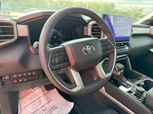 Certified 2025 Toyota Tundra Limited image 11