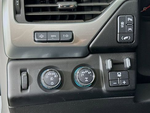 Used 2020 Chevrolet Tahoe Premier image 10