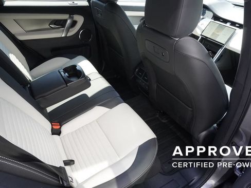 Used 2025 Land Rover Discovery Sport Dynamic SE AWD/4WD image 26