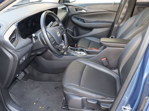 Used 2024 Buick Encore GX Sport Touring FWD image 15