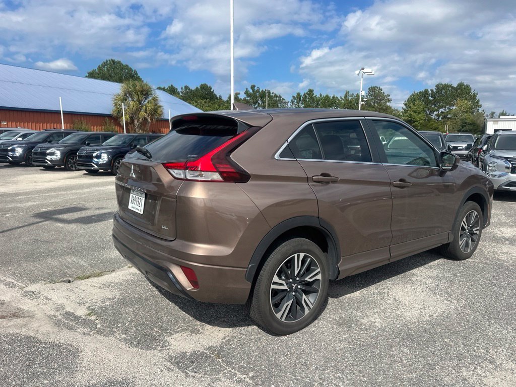Used 2024 Mitsubishi Eclipse Cross SEL AWD/4WD image 3