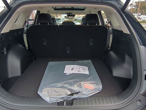 Used 2026 Kia Sportage EX w/ EX Panoramic Sunroof Package image 24