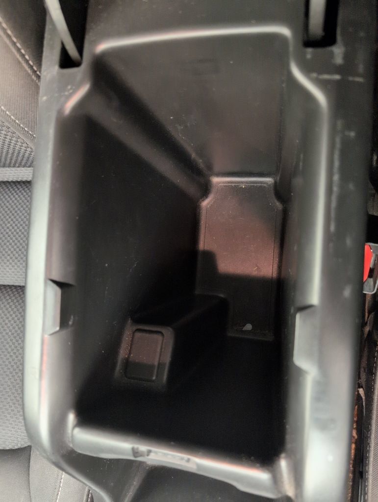 Used 2020 Chevrolet Colorado LT RWD image 36