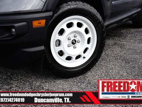 Used 2023 Ford Bronco Sport Heritage w/ Heritage Convenience Package AWD/4WD image 9