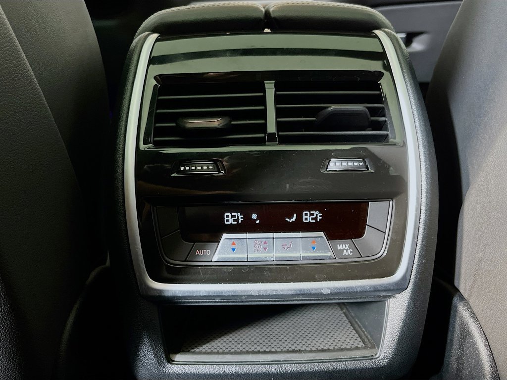 Used 2023 BMW X5 xDrive40i w/ Premium Package AWD/4WD image 36