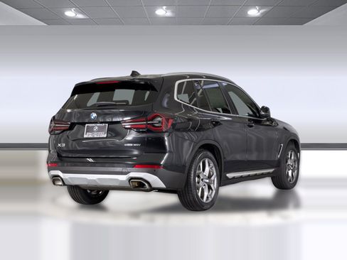 Used 2024 BMW X3 sDrive30i w/ Convenience Package RWD image 9