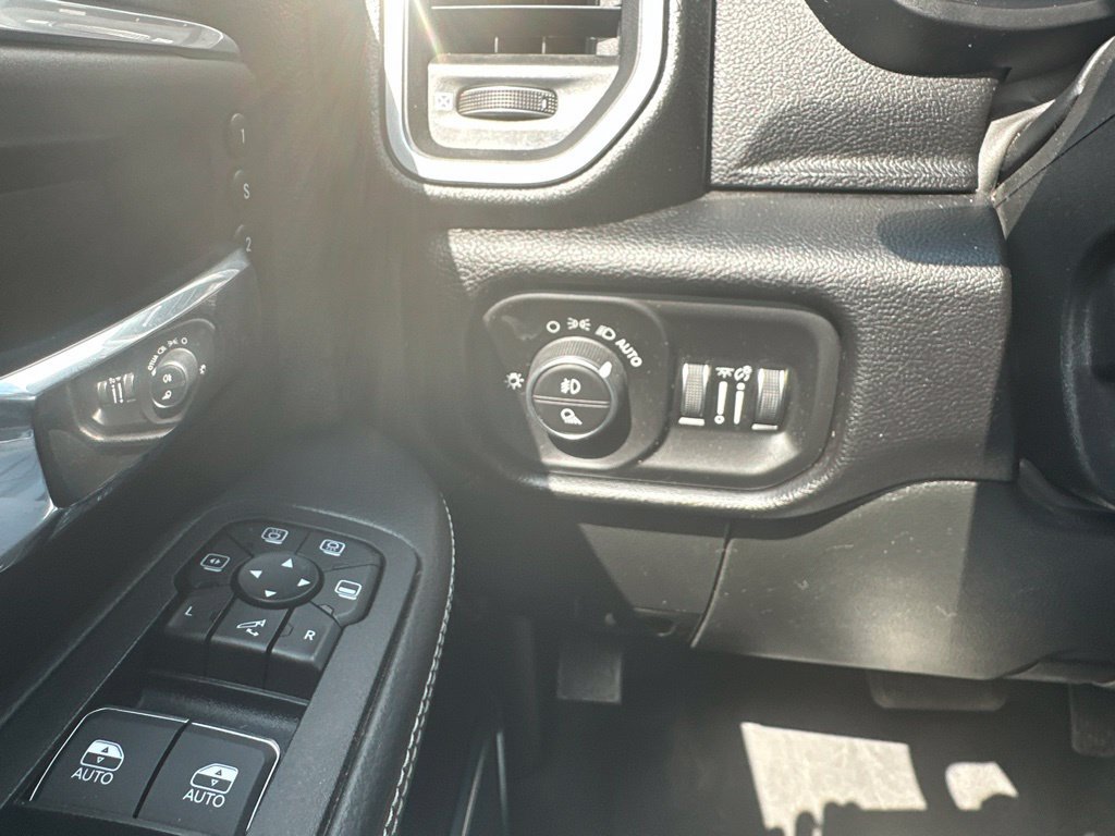 Used 2026 RAM 2500 Laramie w/ Night Edition AWD/4WD image 37