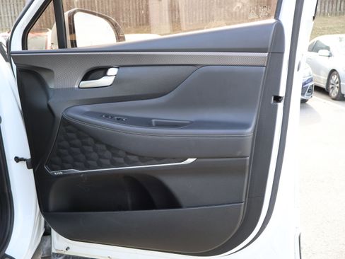 Used 2019 Hyundai Santa Fe Limited image 9