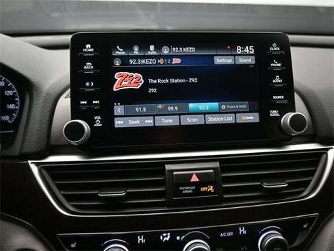 Used 2019 Honda Accord EX image 30