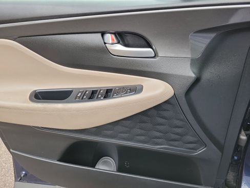 Used 2022 Hyundai Santa Fe SE image 16