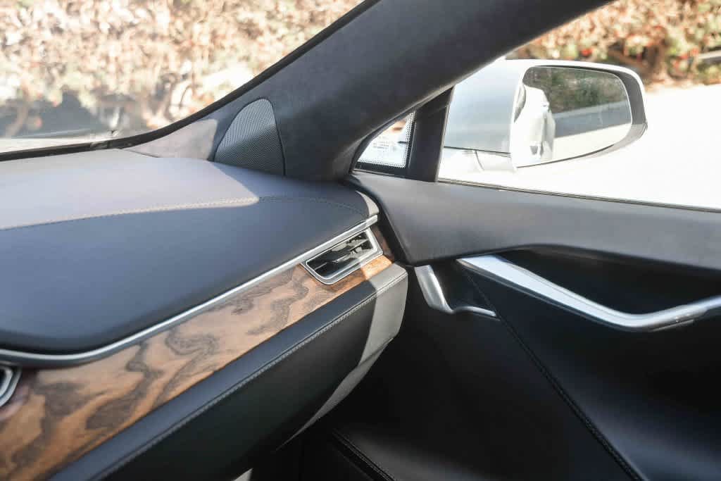 Used 2017 Tesla Model S 90D AWD/4WD image 21