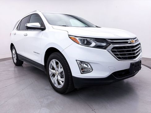 Used 2020 Chevrolet Equinox Premier AWD/4WD image 13