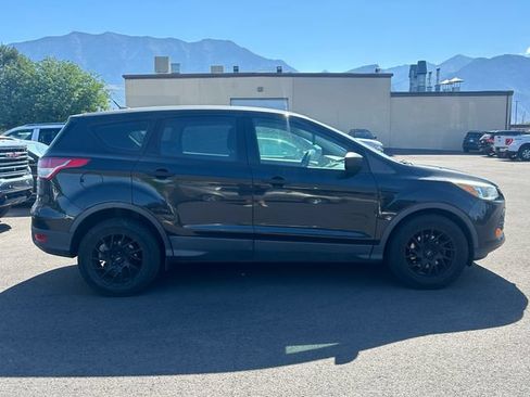 Used 2015 Ford Escape S FWD image 2