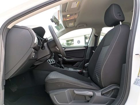 Certified 2022 Volkswagen Jetta S FWD image 2