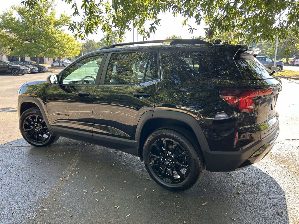 Used 2026 GMC Terrain Elevation w/ Elevation Premium Package AWD/4WD image 4