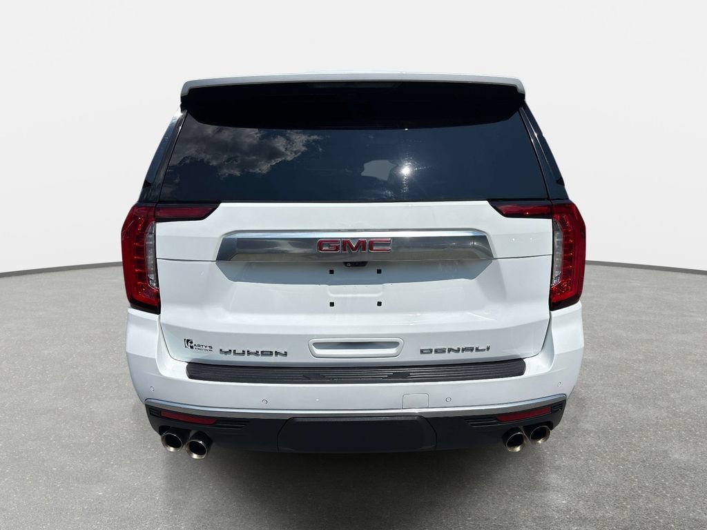Used 2023 GMC Yukon XL Denali w/ Advanced Technology Package AWD/4WD image 4