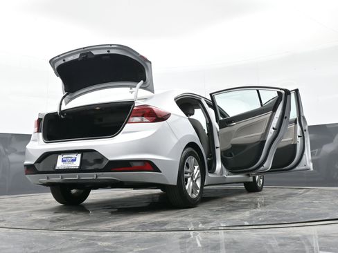 Used 2019 Hyundai Elantra SEL image 49