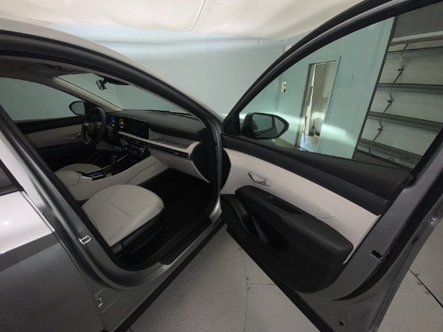 Certified 2026 Hyundai Tucson SE FWD image 24