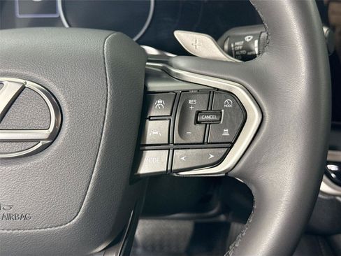 Used 2024 Lexus RX 350 FWD w/ Technology Package image 18