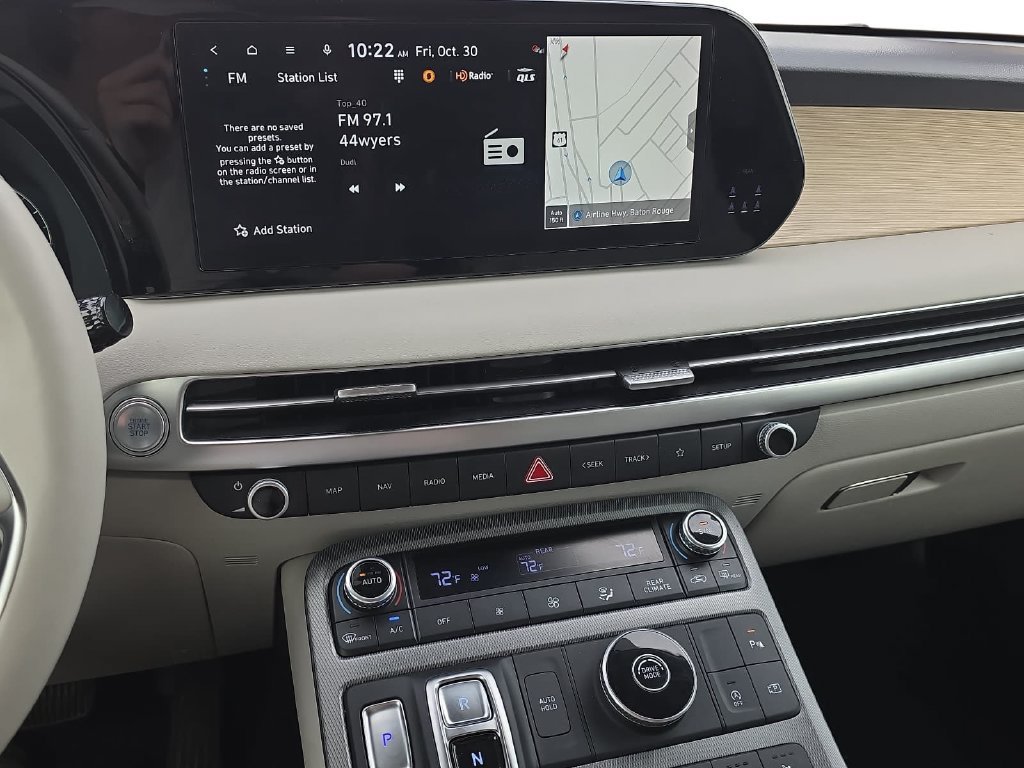 Used 2023 Hyundai Palisade Limited FWD image 19
