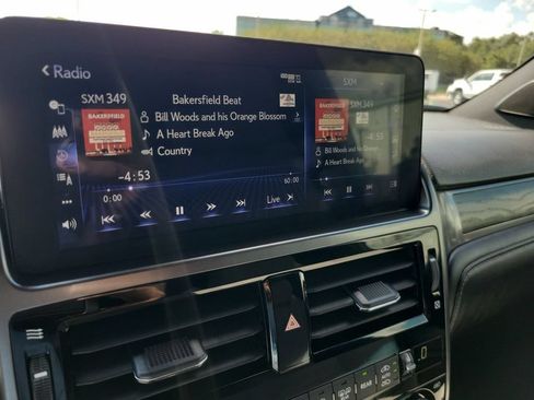 Used 2023 Lexus GX 460 w/ Black Line Special Edition AWD/4WD image 13