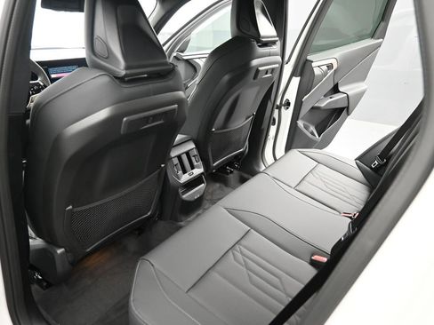 Used 2025 BMW X3 xDrive30i w/ Convenience Package image 28