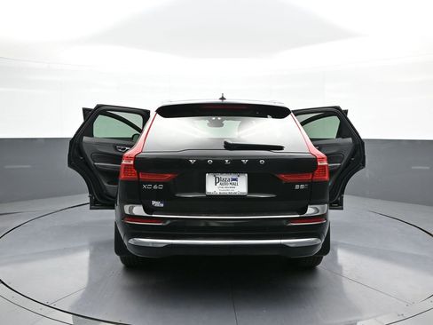 Used 2022 Volvo XC60 B5 Inscription w/ Advanced Package image 49